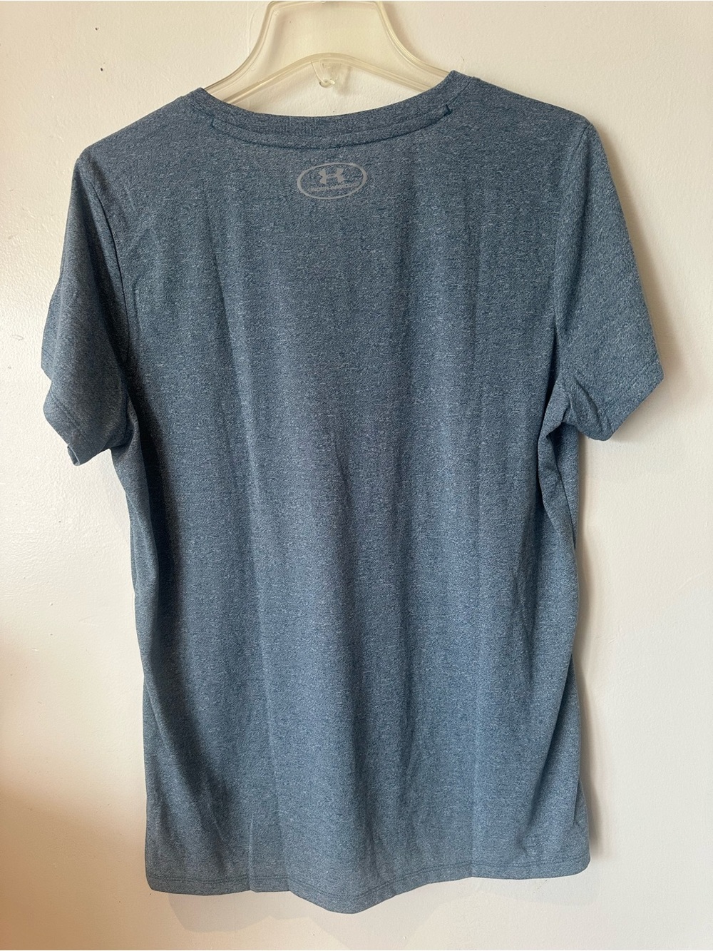 Under Armour women’s Heather Slate Blue V-Neck Logo Tee - Picture 2 of 4